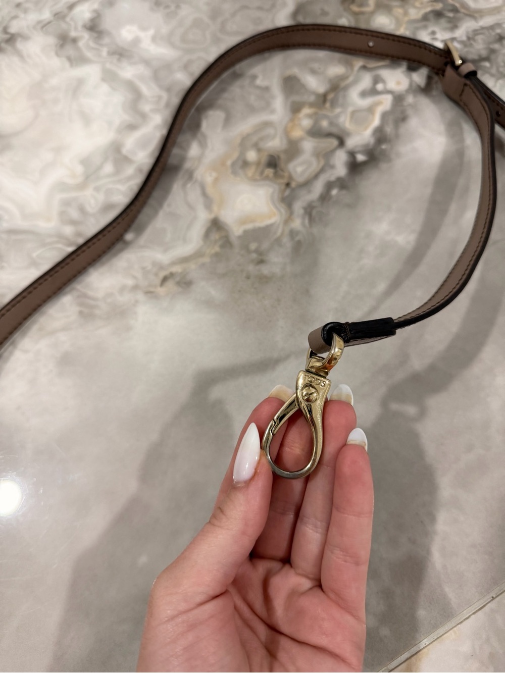 Tod's Taupe Leather Tote Bag - Picture 9 of 15